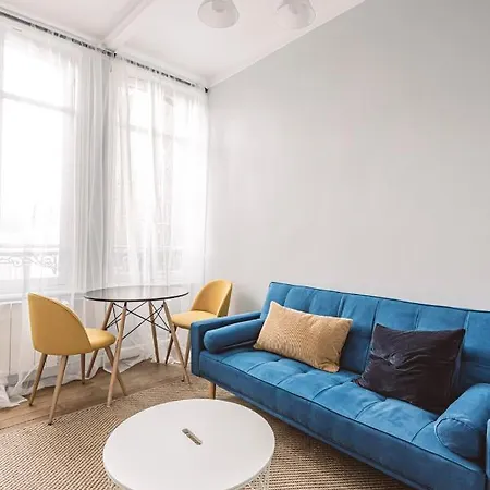 Apartment Roi Soleil, Face A La Cathedrale - 2g